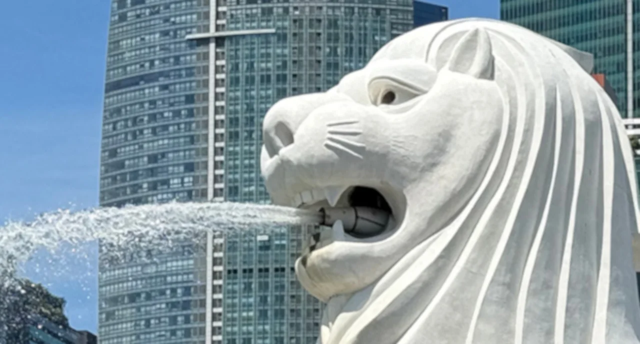 Merlion statue in Merlion Park, Singapore