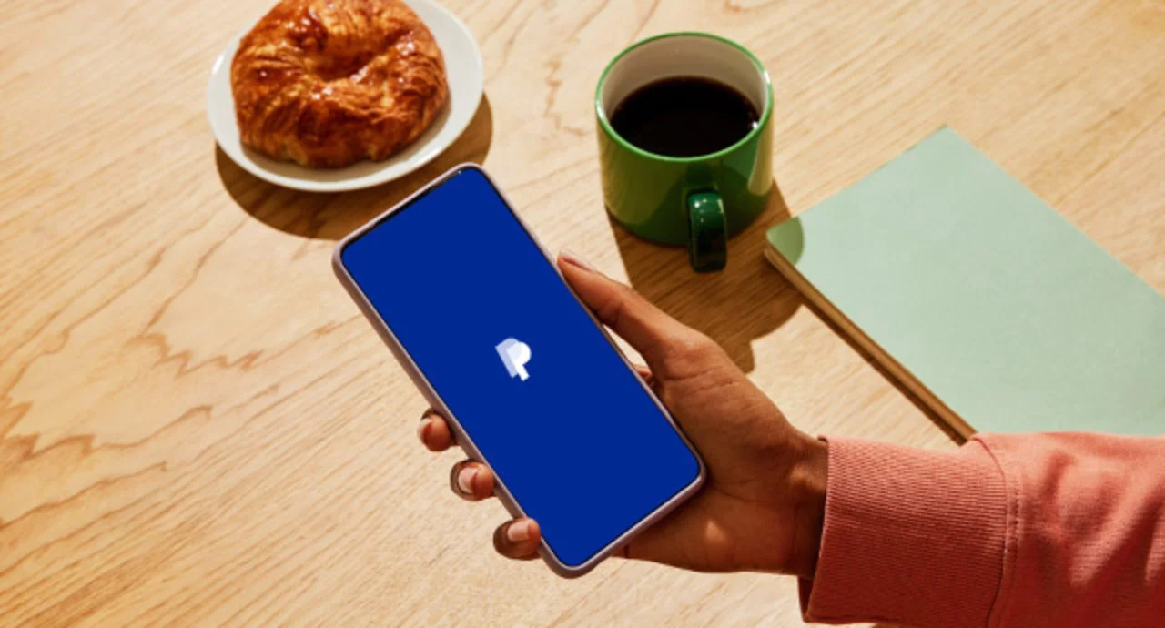 PayPal App image
