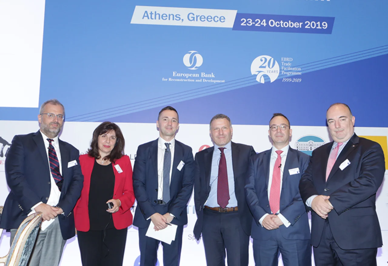 Greek-bank-sponsors-EBRD_800x550.jpg