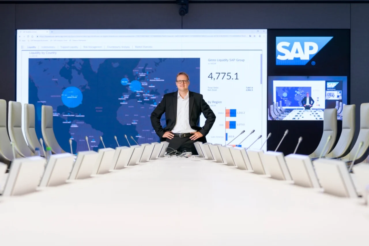 Diel at the head of SAP's digital boardroom