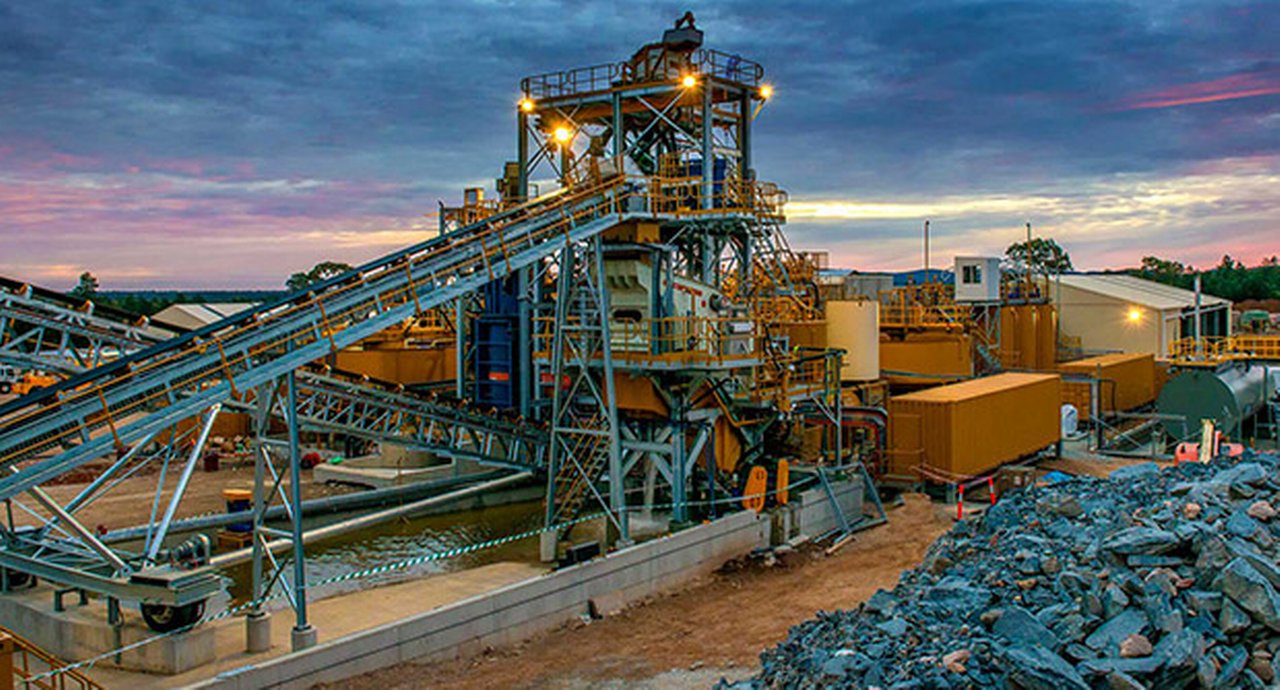 Mineral processing plant