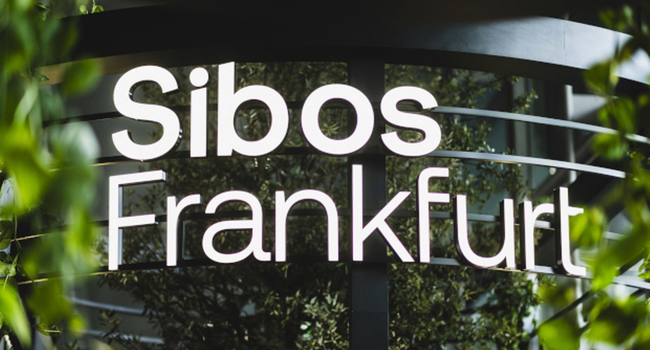 Sibos Frankfurt set among leaves