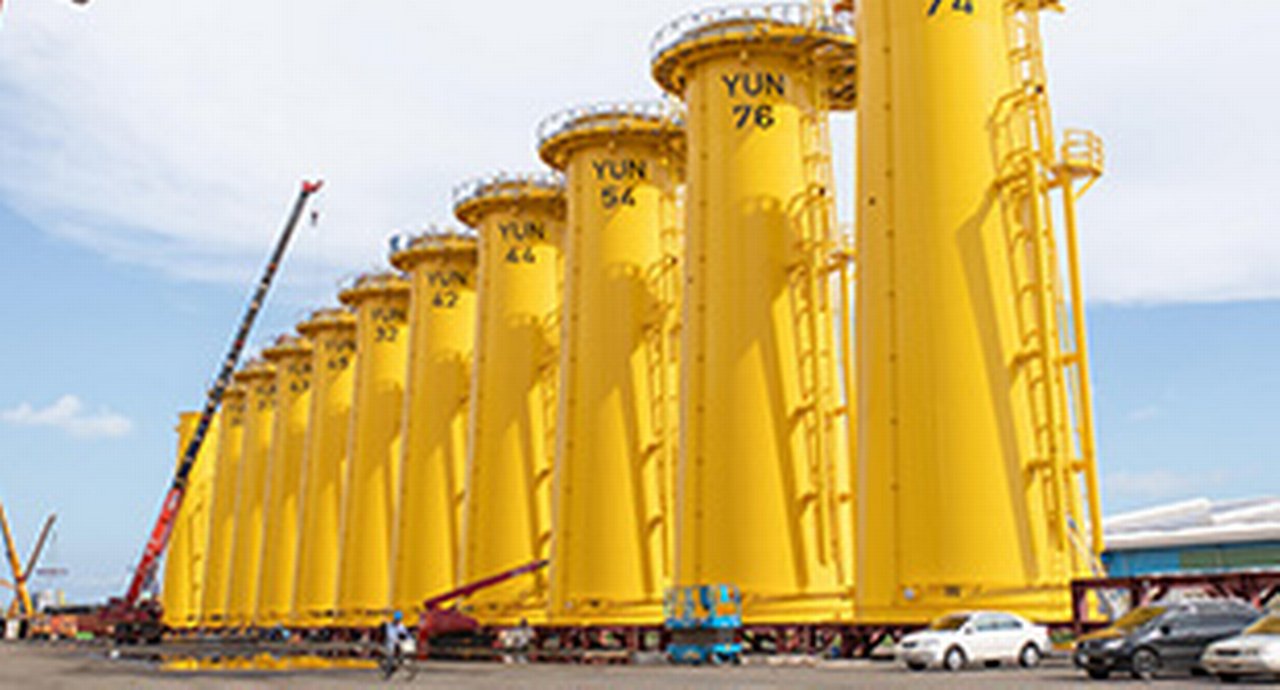 offshore wind turbine foundations at Yunlin harbour