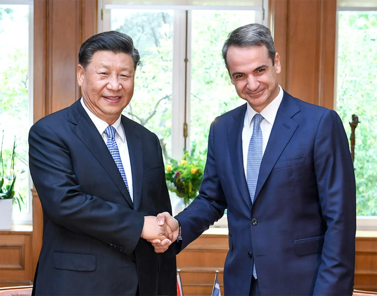 xi-jinping-and-kyriakos-mitsotakis