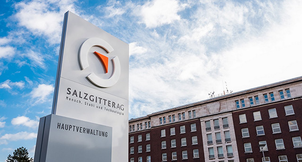 Salzgitter AG sign and building