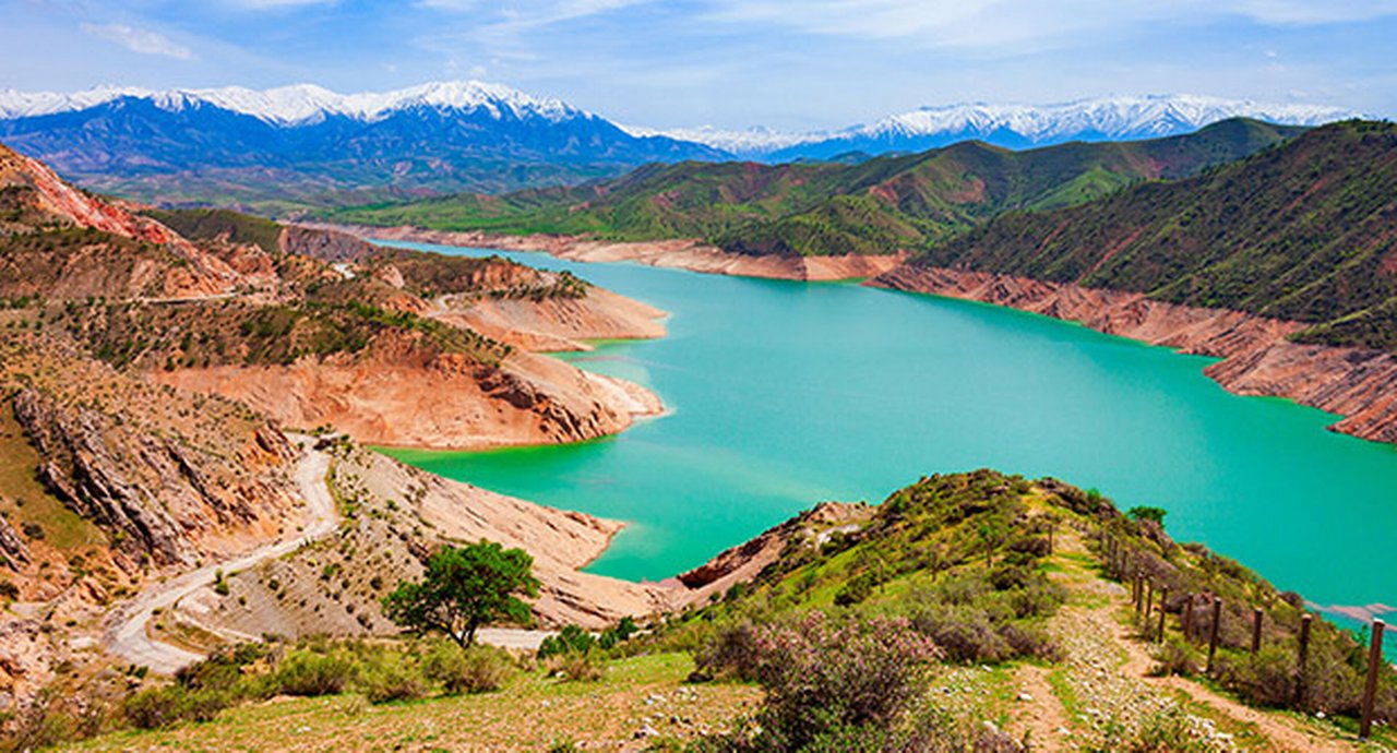 a lake in the mountains