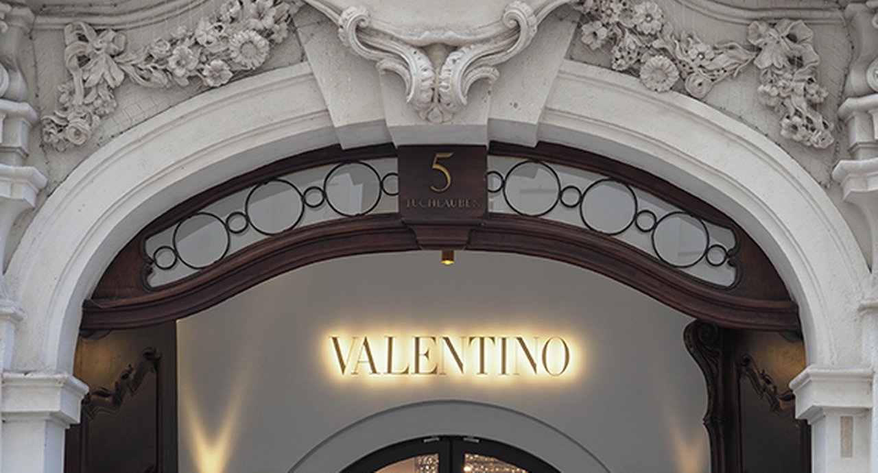 Valentino Shopfront Sign In Vienna