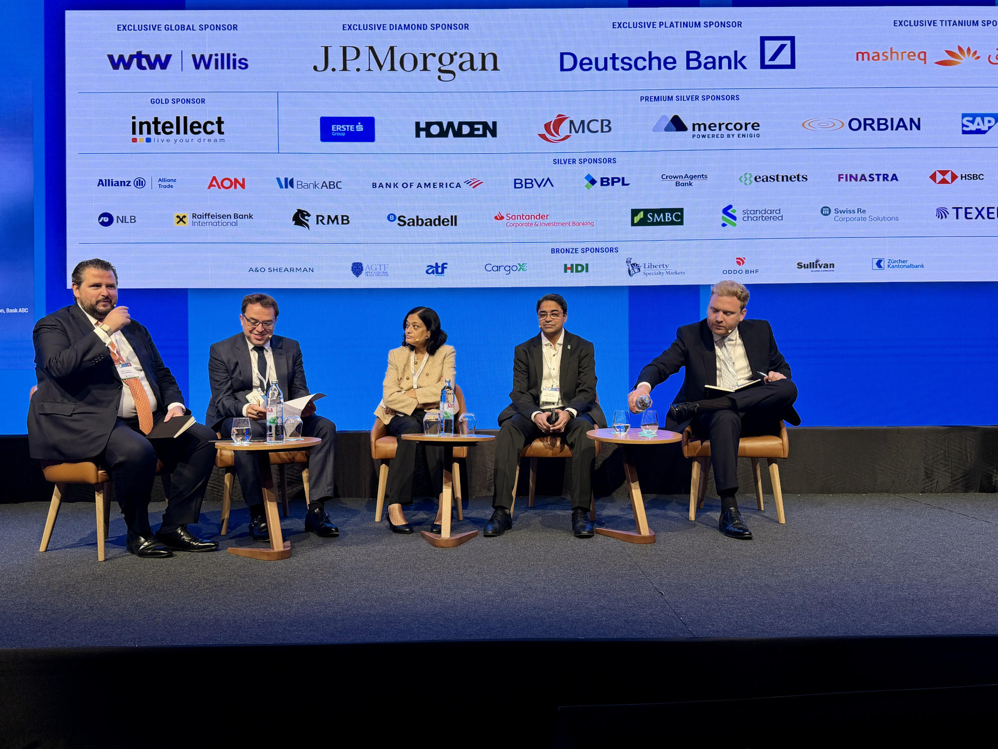 Jonathan Lonsdale (Banco Santander) and Boris Jaquet (Deutsche Bank) Aarti Mohapatra (Mashreq), Vipin Vashishtha (Standard Chartered Bank) and Jack Robinson (Bank ABC)